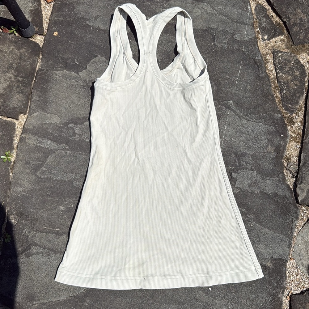 Lululemon Fitted Ribbed Tank, Size 4 - Picture 2 of 2